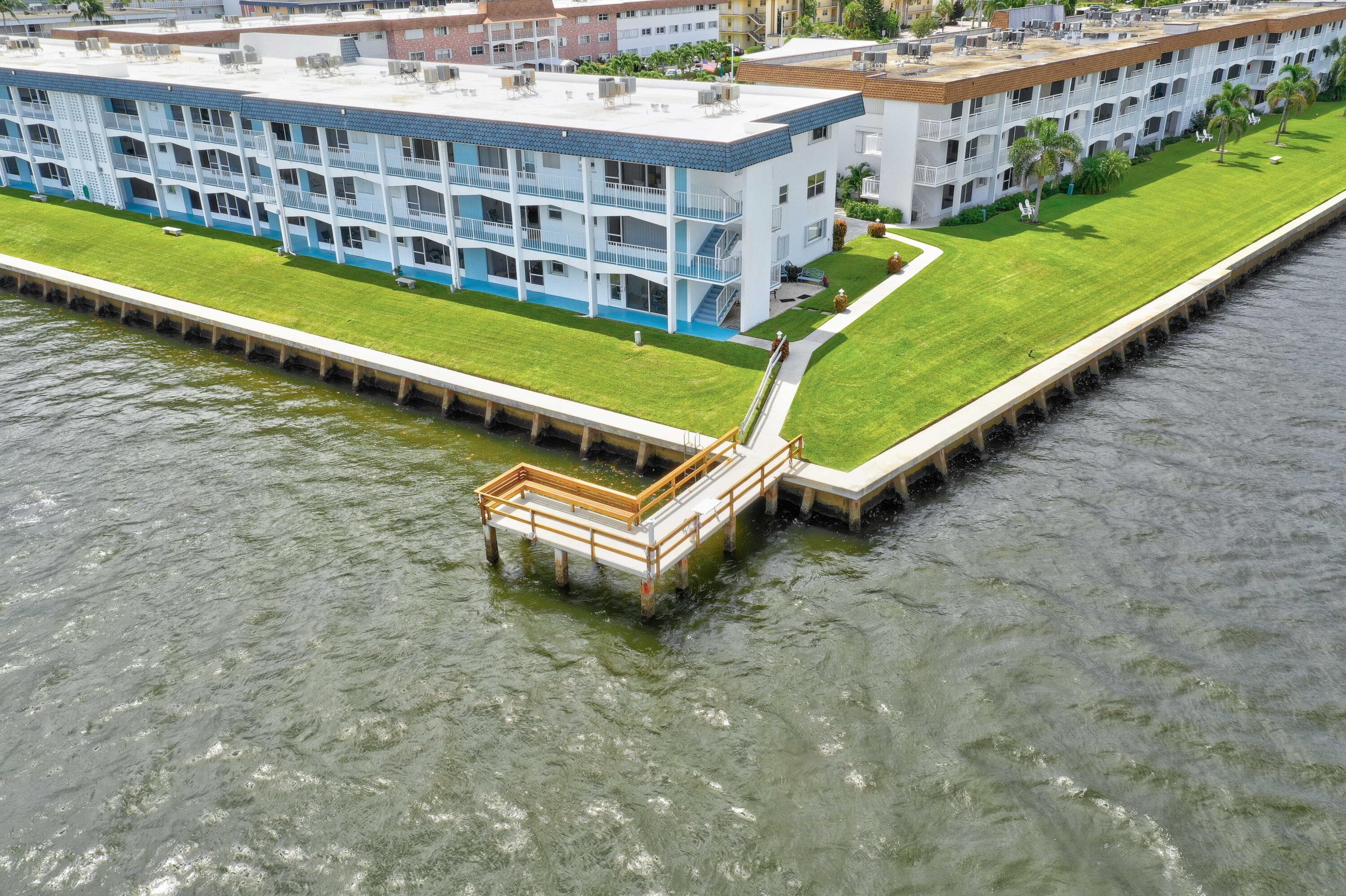 100 Shore Court 307, North Palm Beach, FL 33408 35