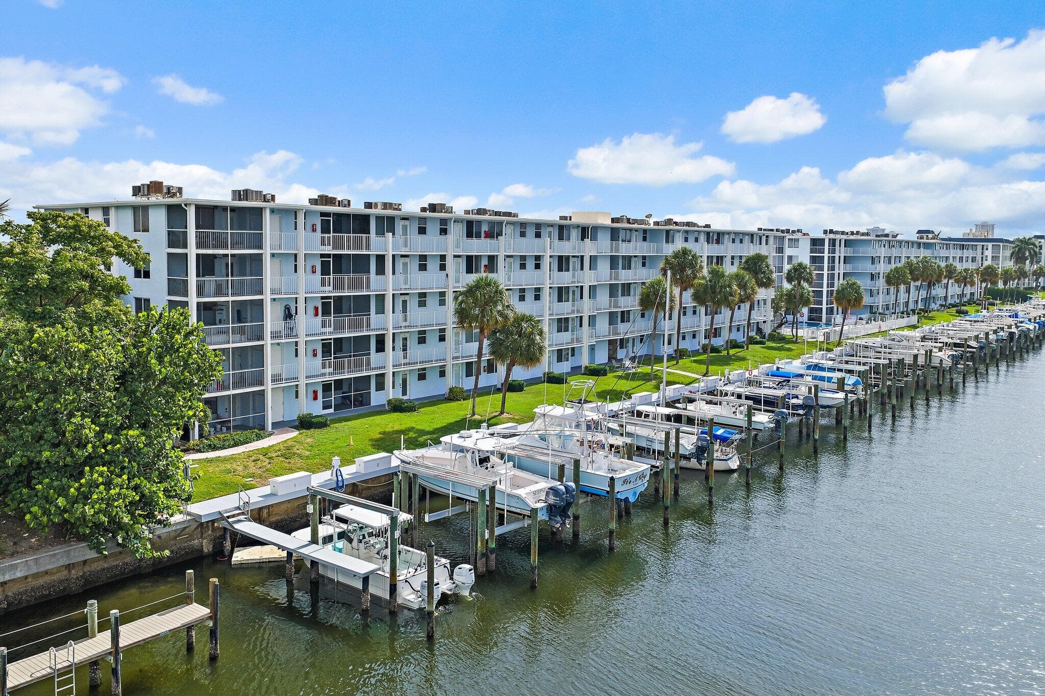 108 Paradise Harbour Boulevard 314, North Palm Beach, FL 33408 44
