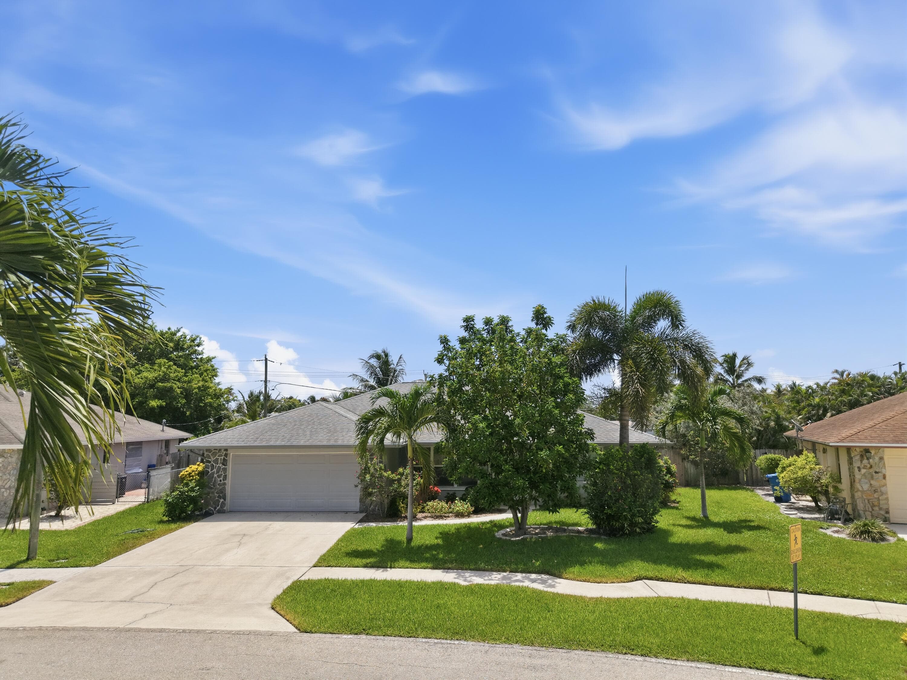 1081 Palama Way, Lantana, FL 33462 2