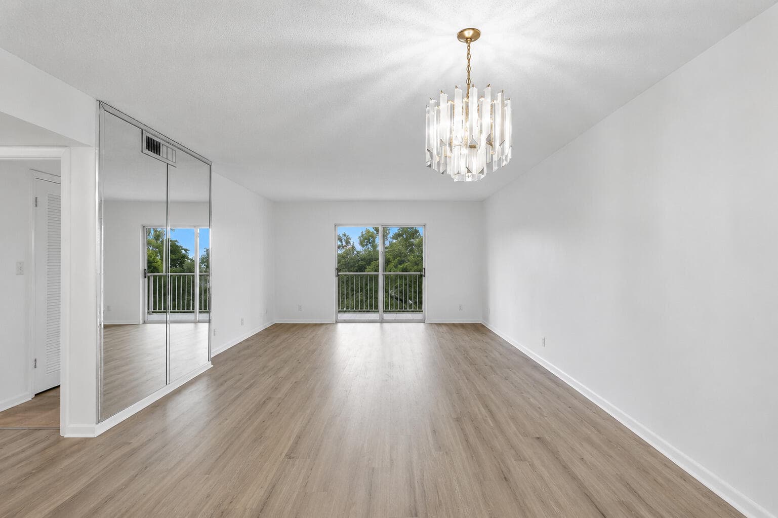 9101 W Sample Road 402, Coral Springs, FL 33065 9