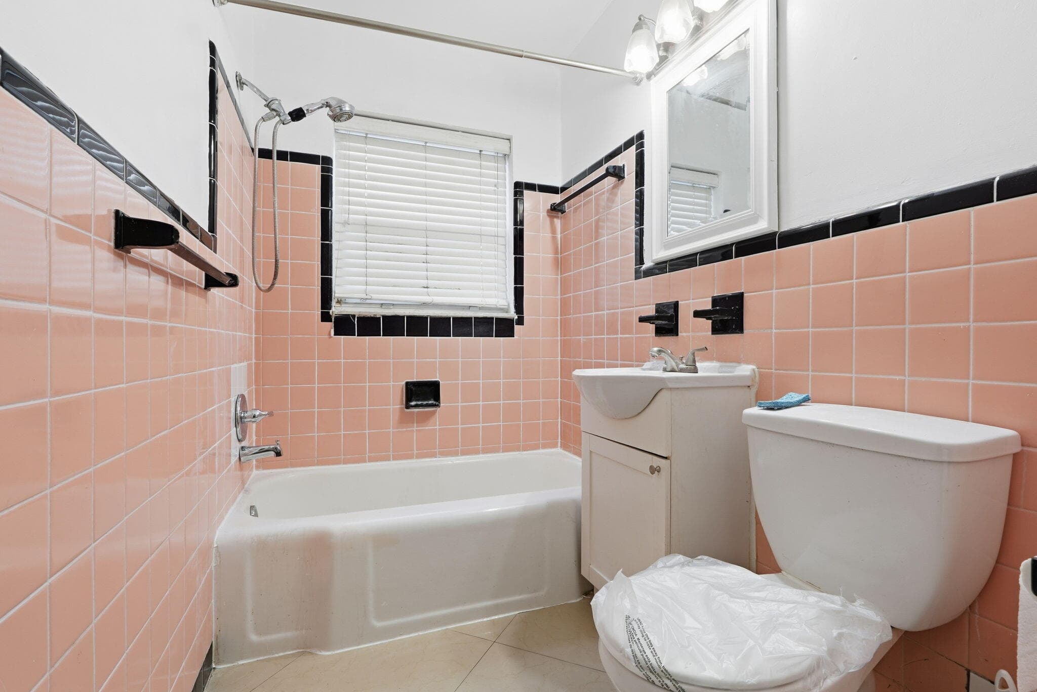 1914 Sheridan St Street 1-2, Hollywood, FL 33020 32