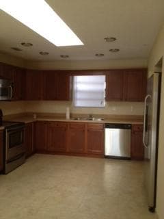 3830 Davis Road, Palm Springs, FL 33461 3