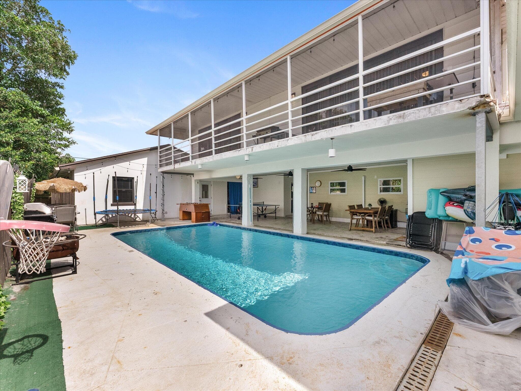 801 S B Street, Lake Worth Beach, FL 33460