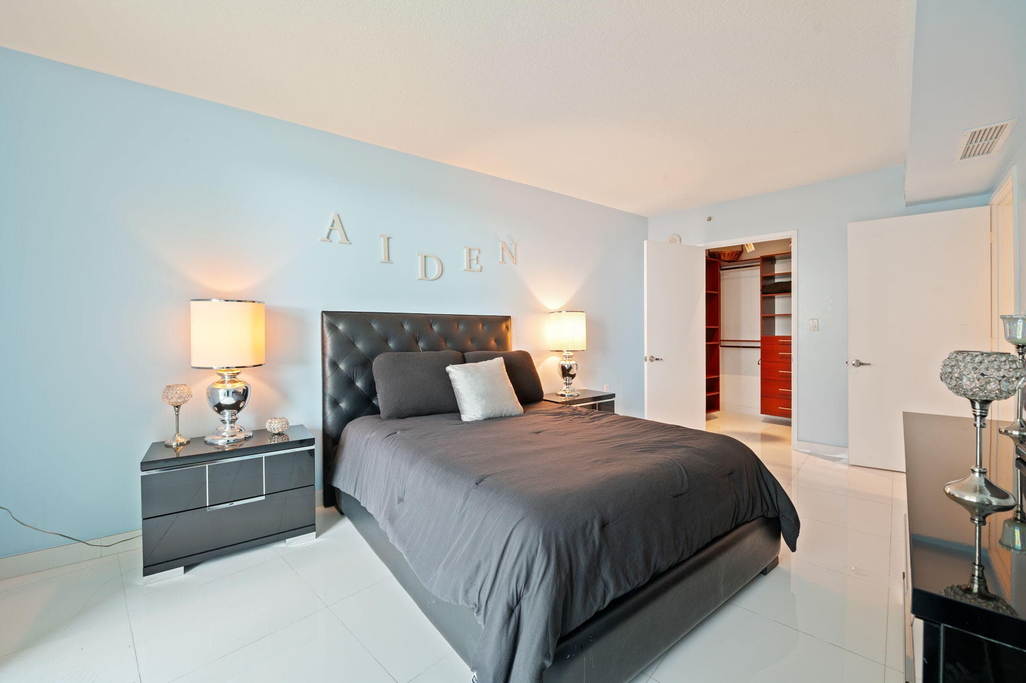 200 Sunny Isles Boulevard 2-806, Sunny Isles Beach, FL 33160 21