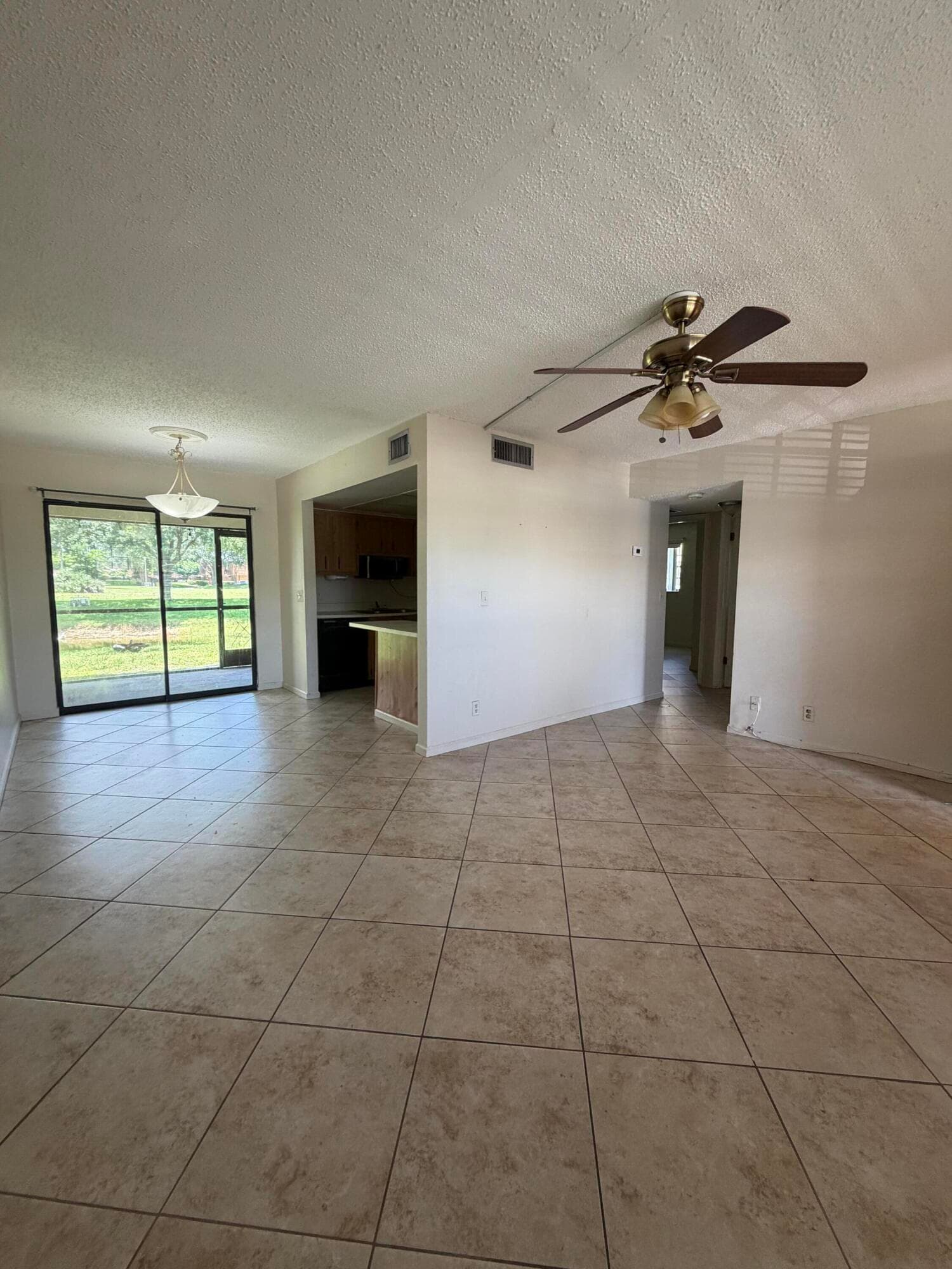 4141 Oak Terrace Drive 4141, FL 33463 3