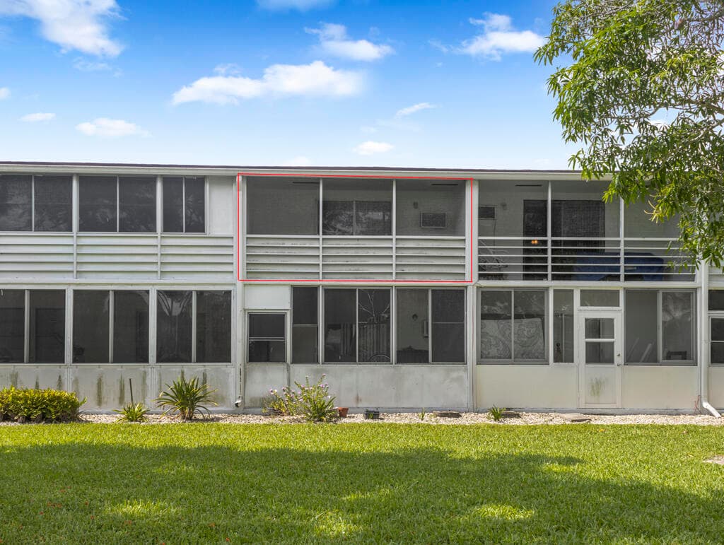 67 Sussex C 67, West Palm Beach, FL 33417 15