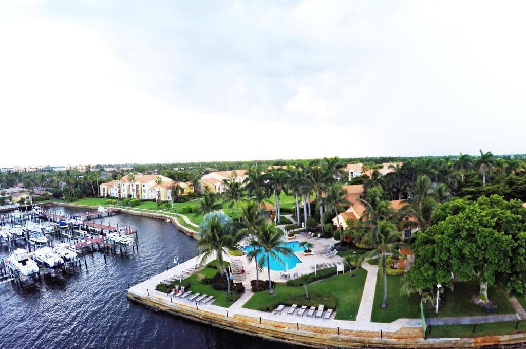 123 Yacht Club Way 207, Hypoluxo, FL 33462 30