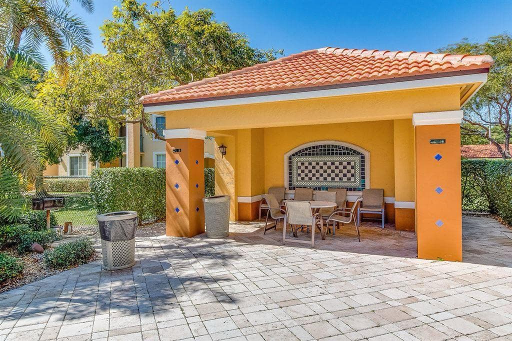 123 Yacht Club Way 207, Hypoluxo, FL 33462 43