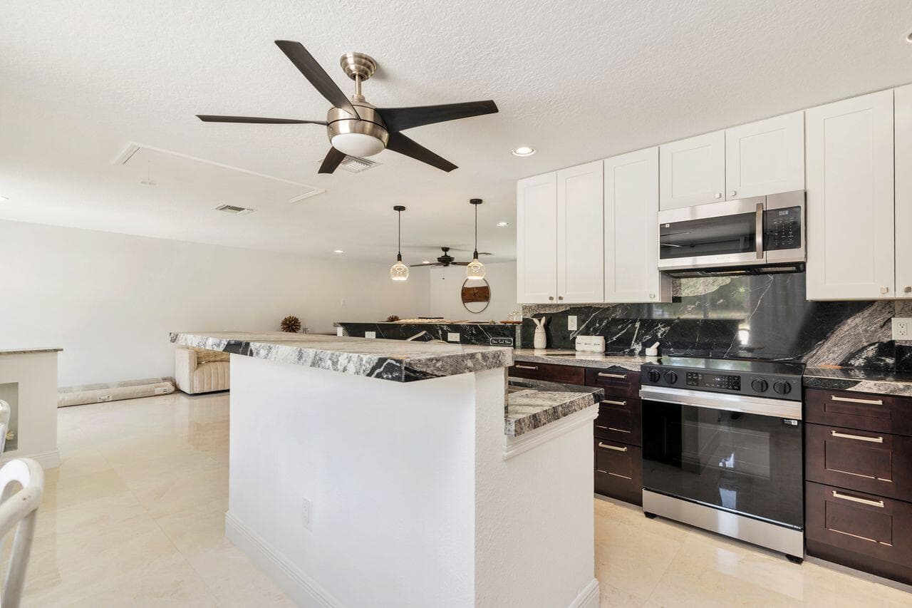 14819 Broken Arrow Place, Palm Beach Gardens, FL 33418 42
