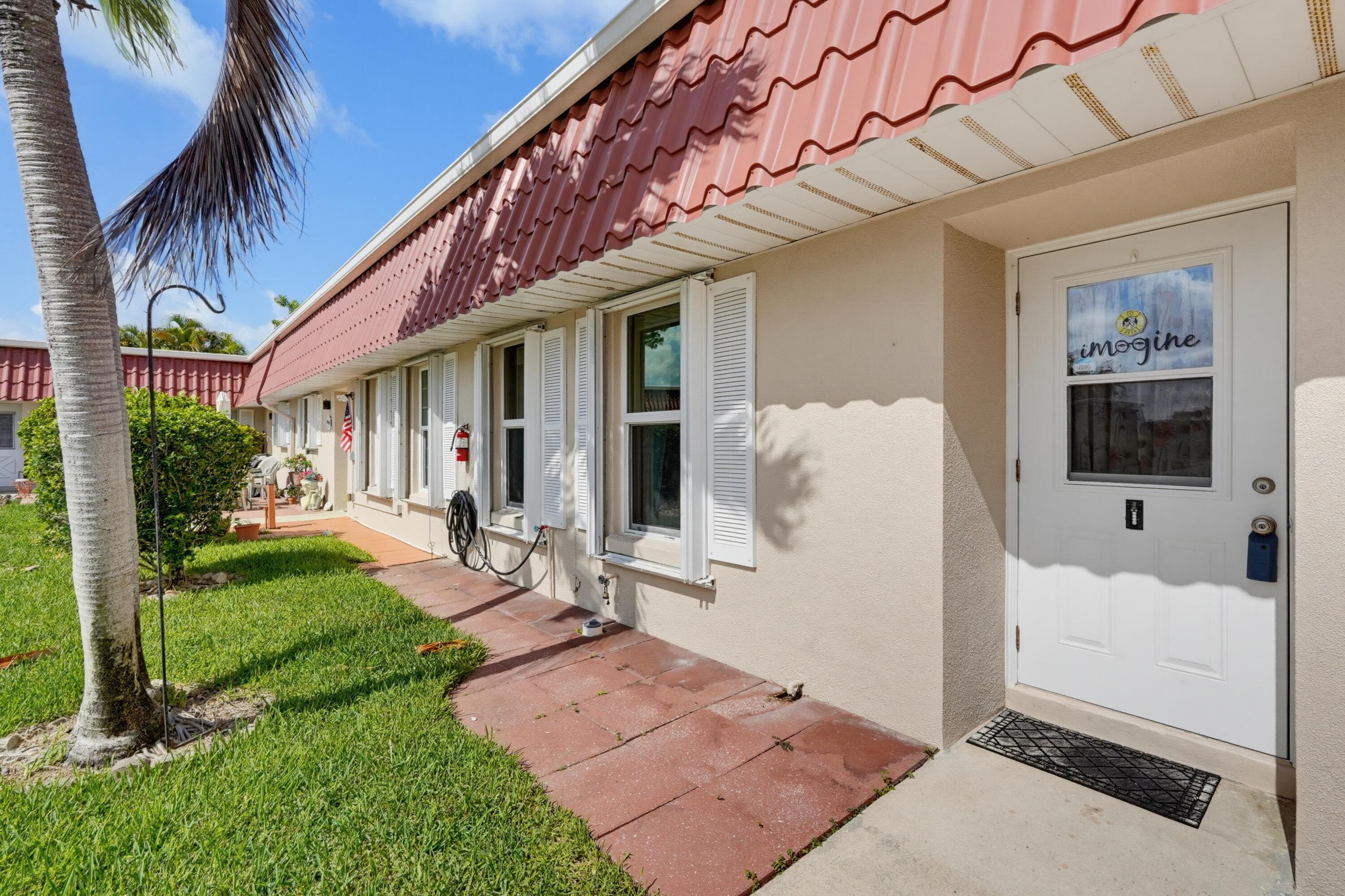 676 Laconia Circle B, Lake Worth, FL 33467 34