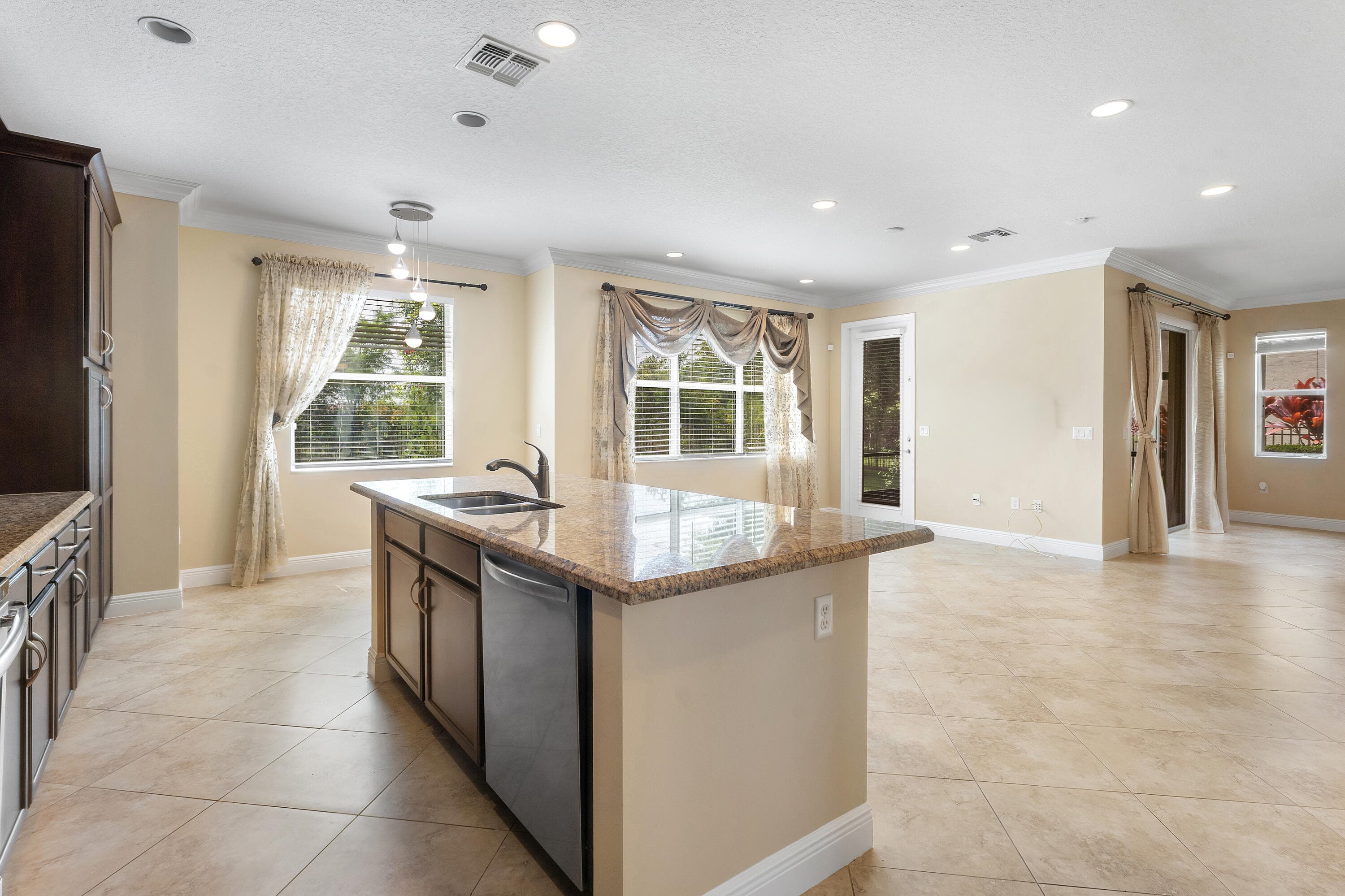 2417 Bellarosa Circle, Royal Palm Beach, FL 33411 7