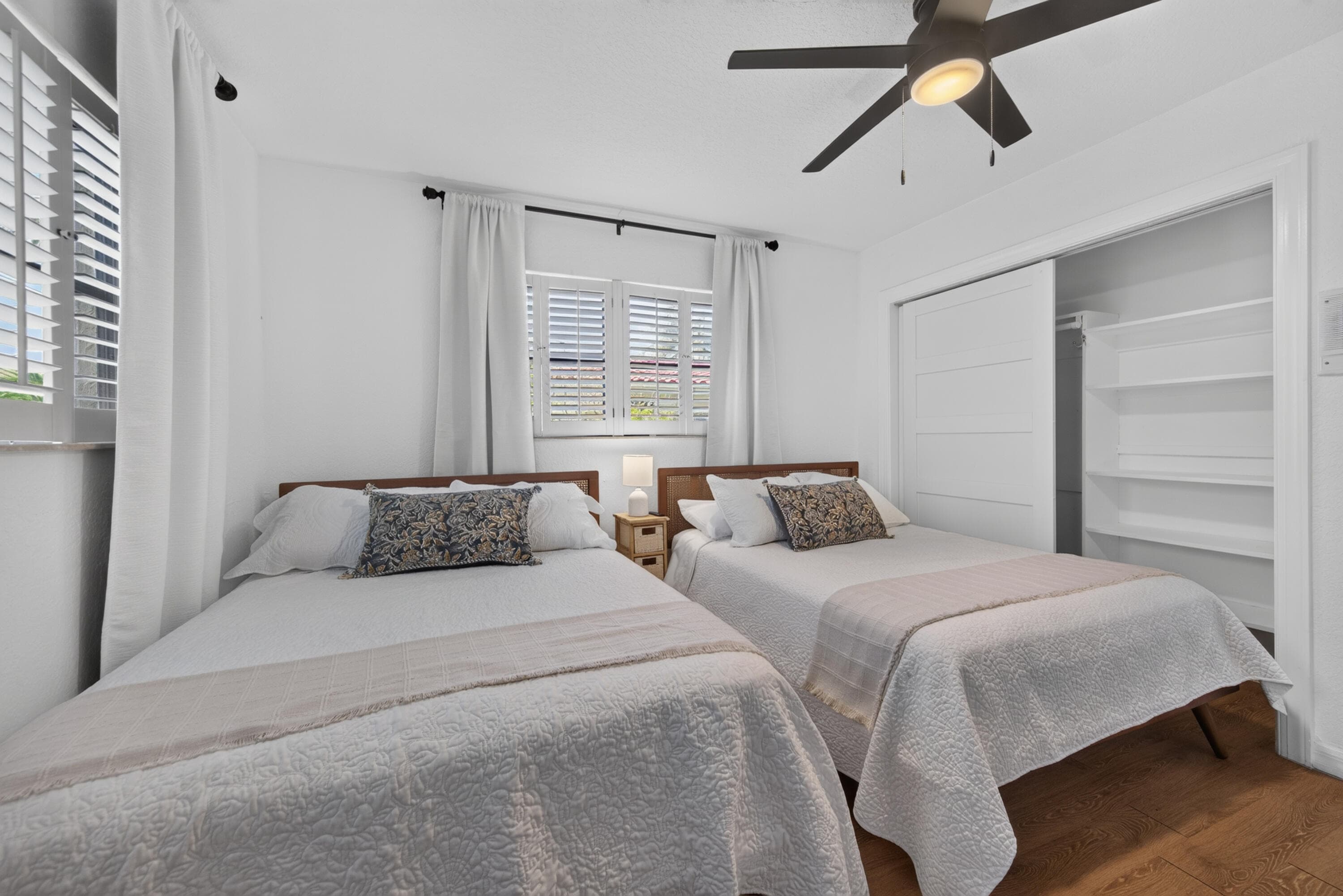 4431 NE 28th Avenue, Lighthouse Point, FL 33064 47