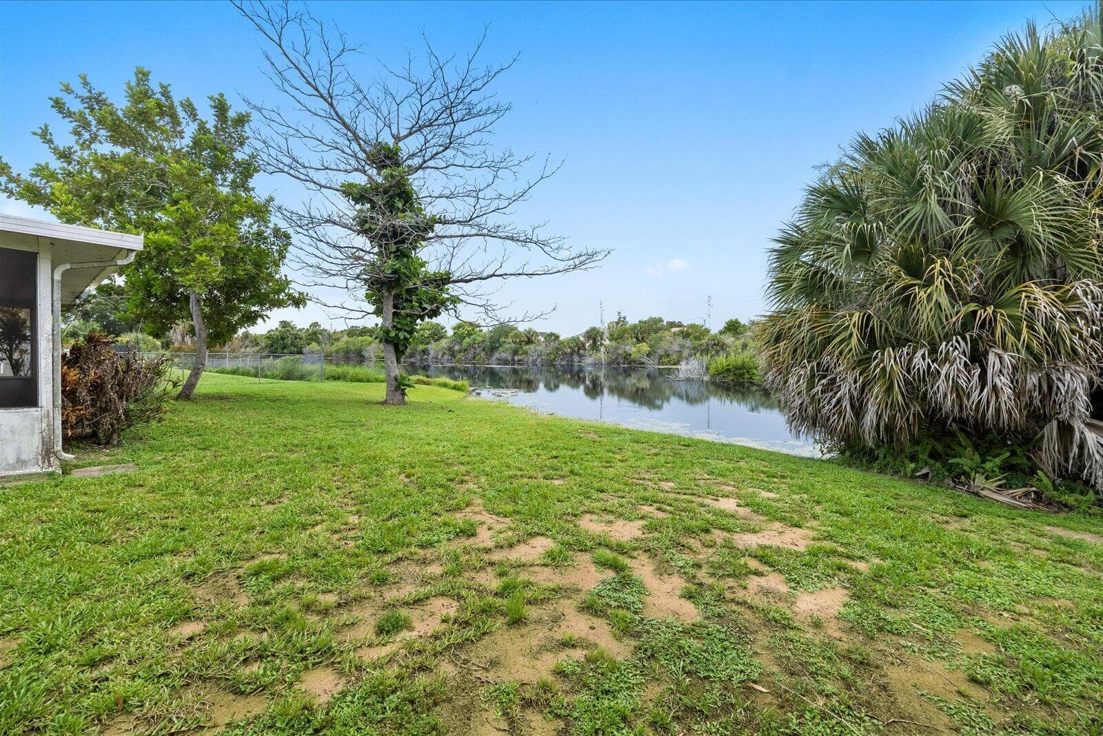 2550 SE Hemsing Street, FL 34984 35