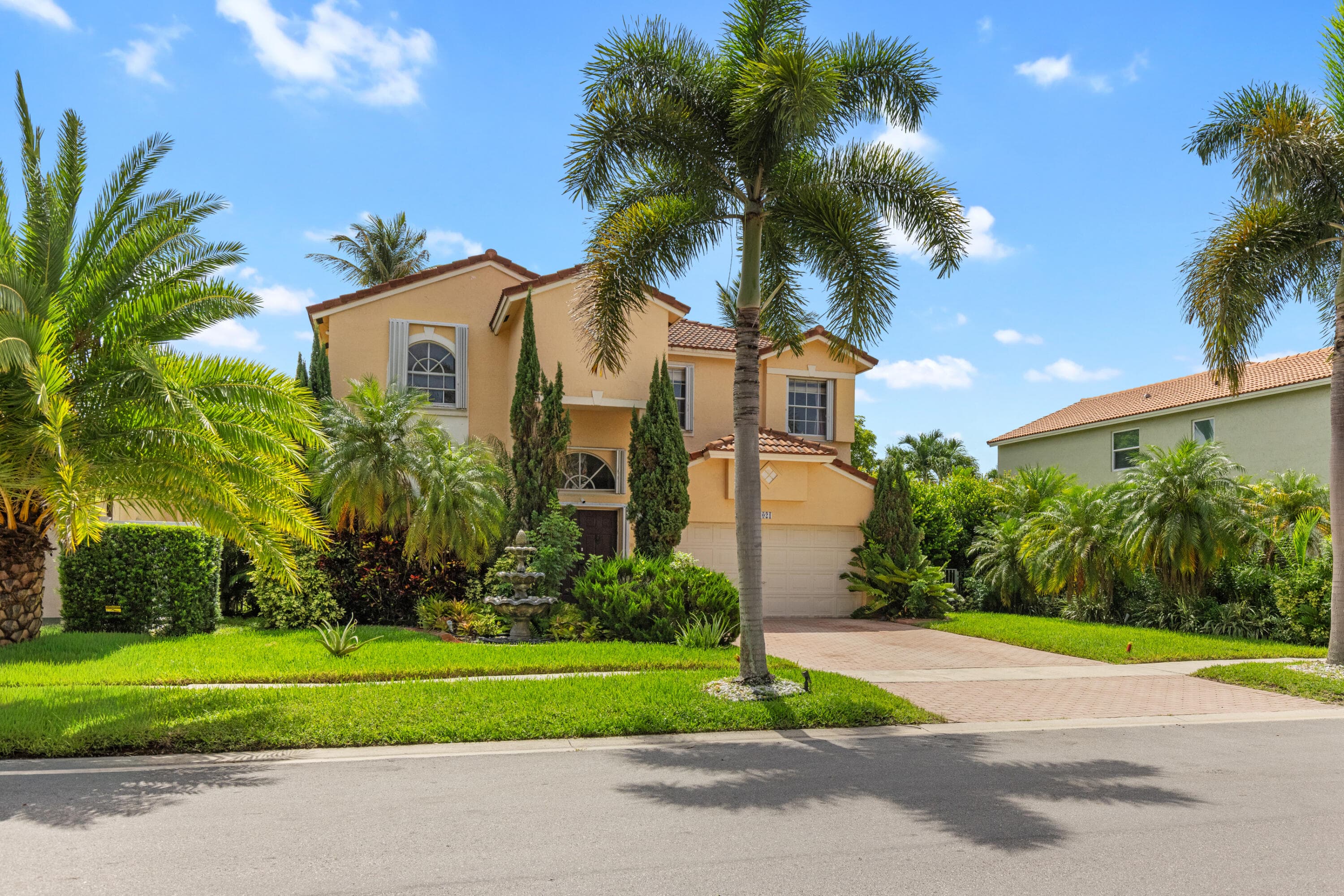 1021 NW 185th Avenue, Pembroke Pines, FL 33029 55