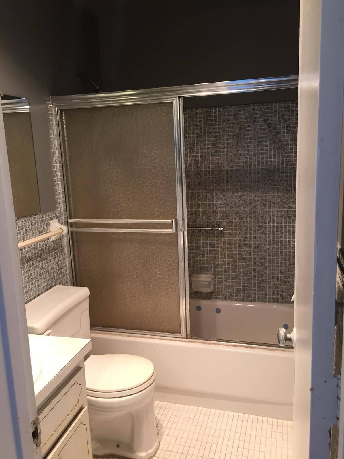 300 NE 191st Street 217, Miami, FL 33179 4