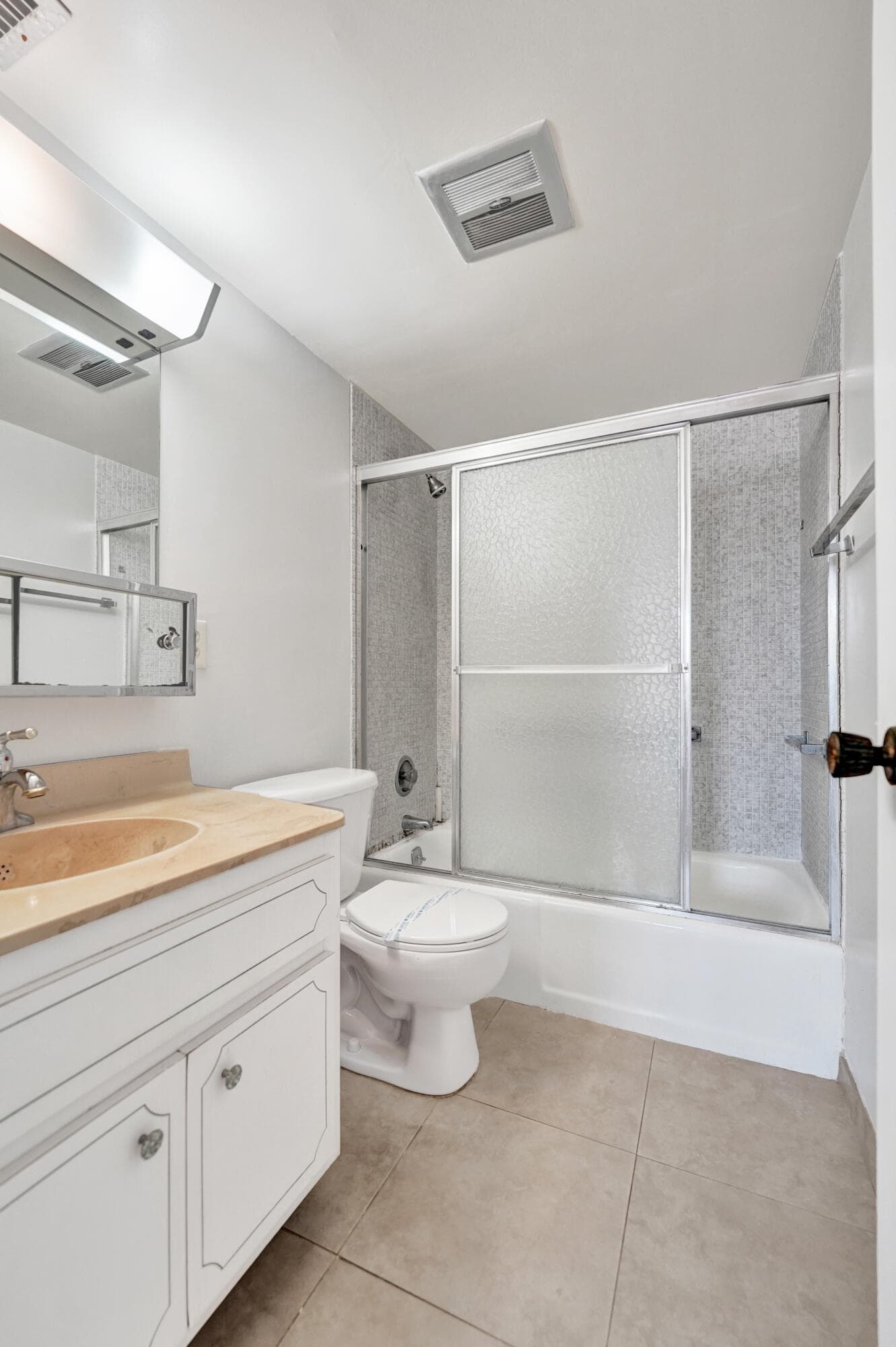 2601 NE 14th Street Causeway 231, Pompano Beach, FL 33062 25