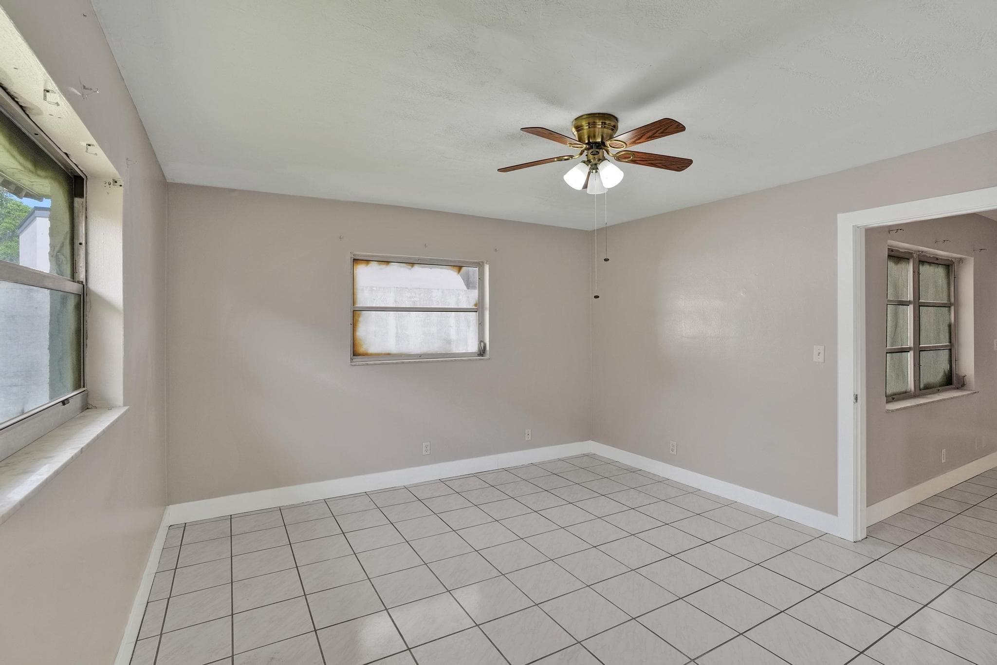 7010-7012 NW 78th Avenue, Tamarac, FL 33321 20