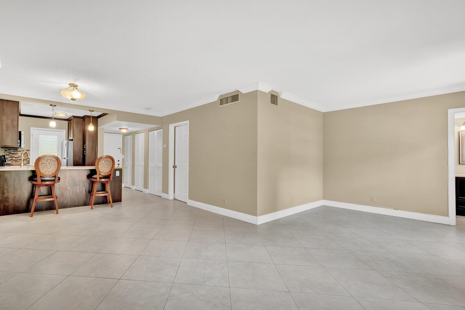 5501 NW 2nd Avenue 111, Boca Raton, FL 33487 9