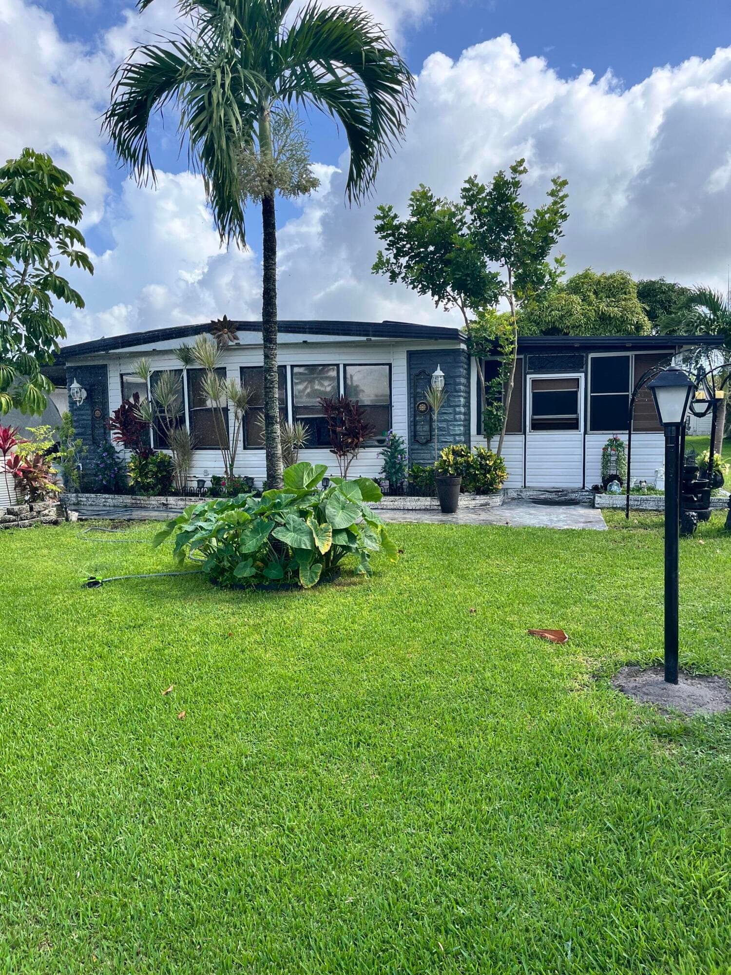 4415 Round Table Court, Boynton Beach, FL 33436