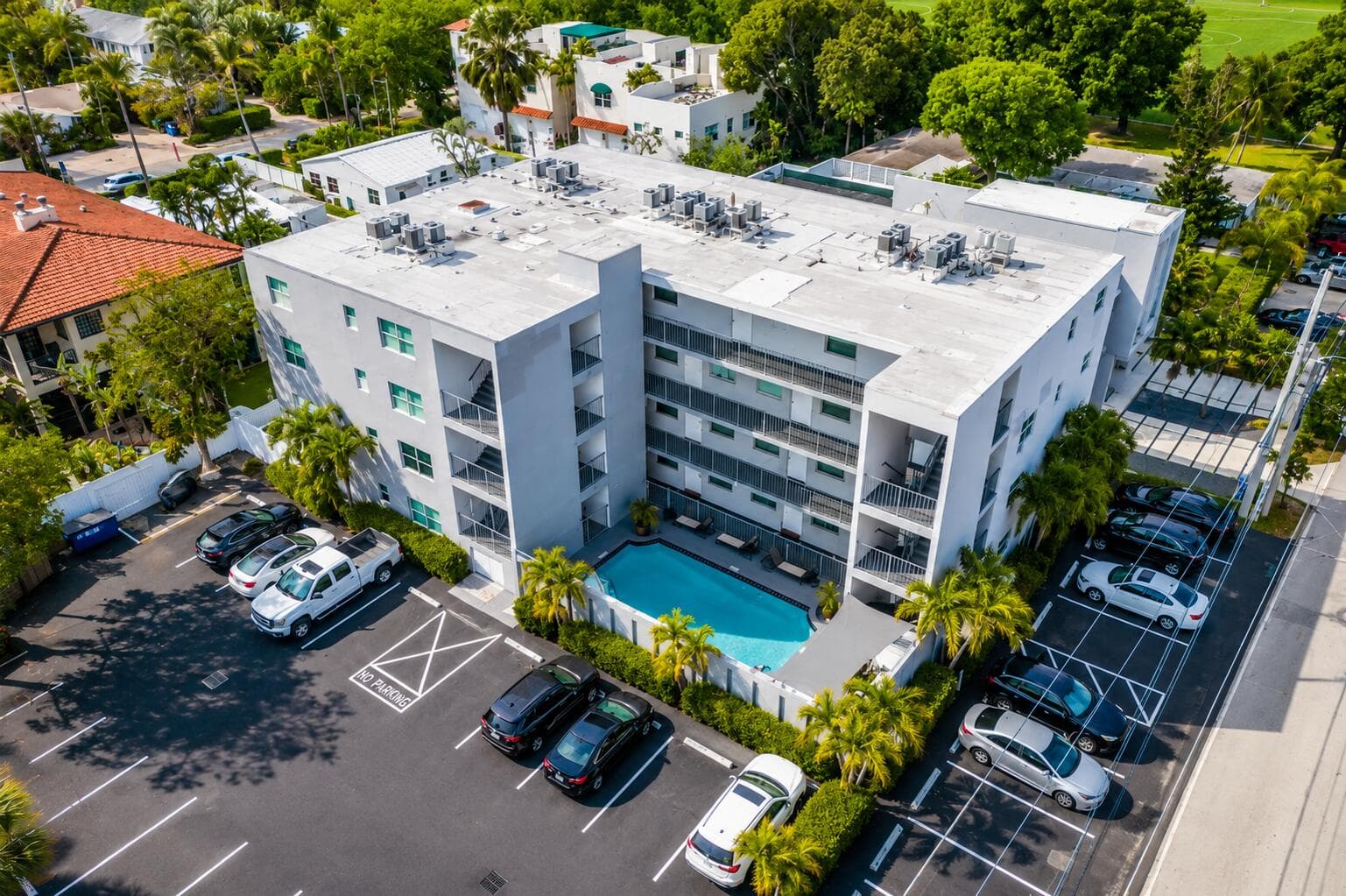 611 NE 14th Avenue 201, Fort Lauderdale, FL 33304 9