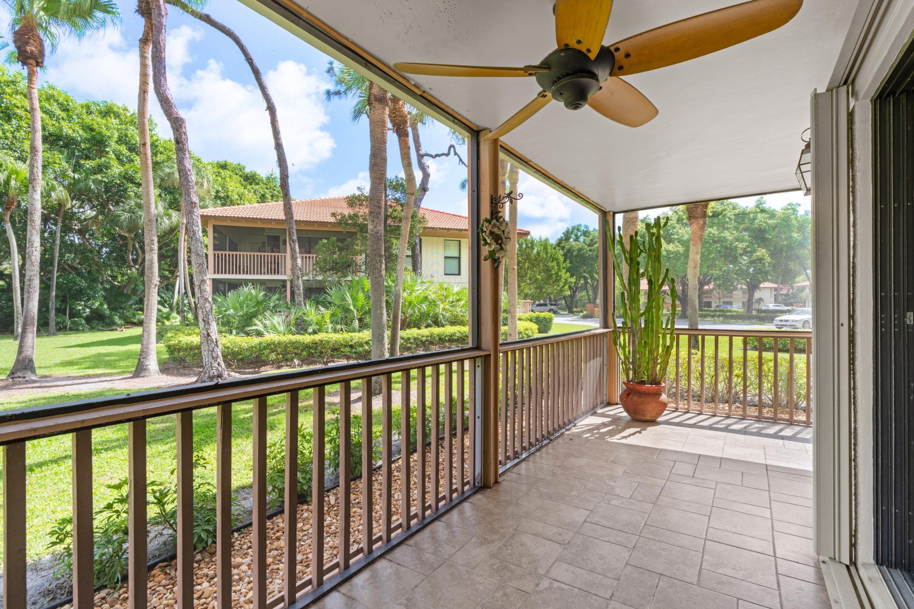 200 Brackenwood Terrace, Palm Beach Gardens, FL 33418 24