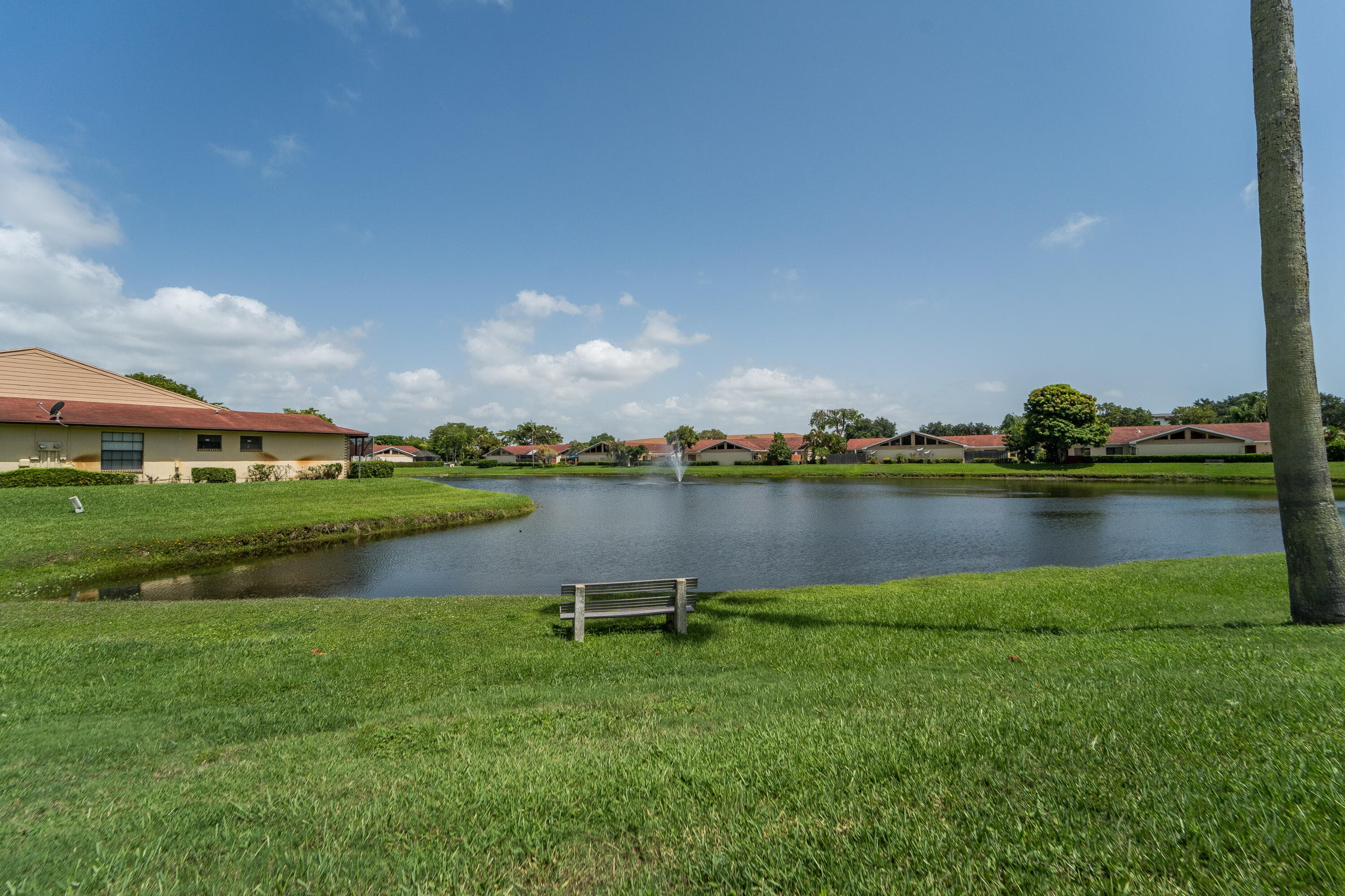 4413 Woodstock Drive A, West Palm Beach, FL 33409 29