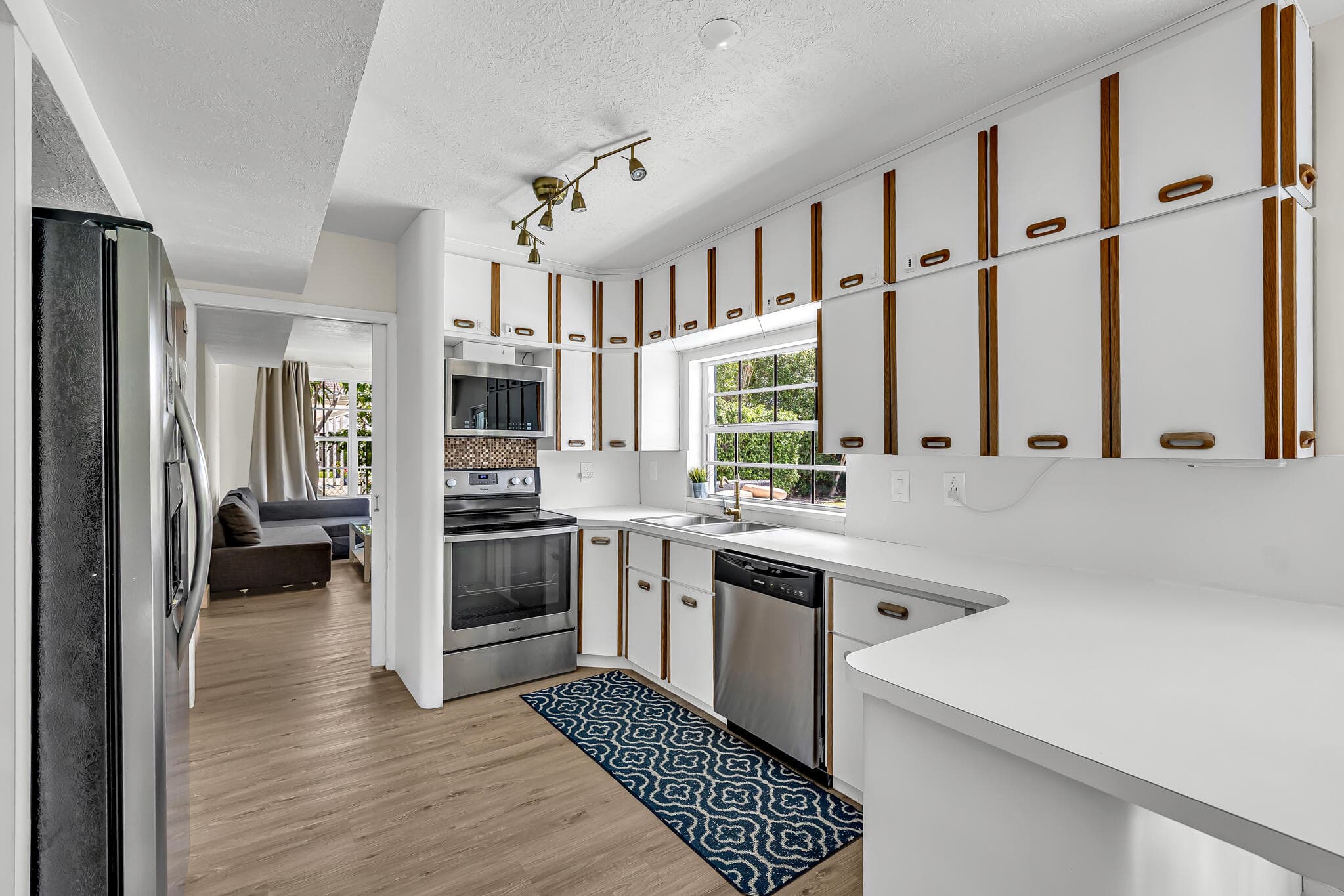 3830 NE 22nd Terrace, Lighthouse Point, FL 33064 4