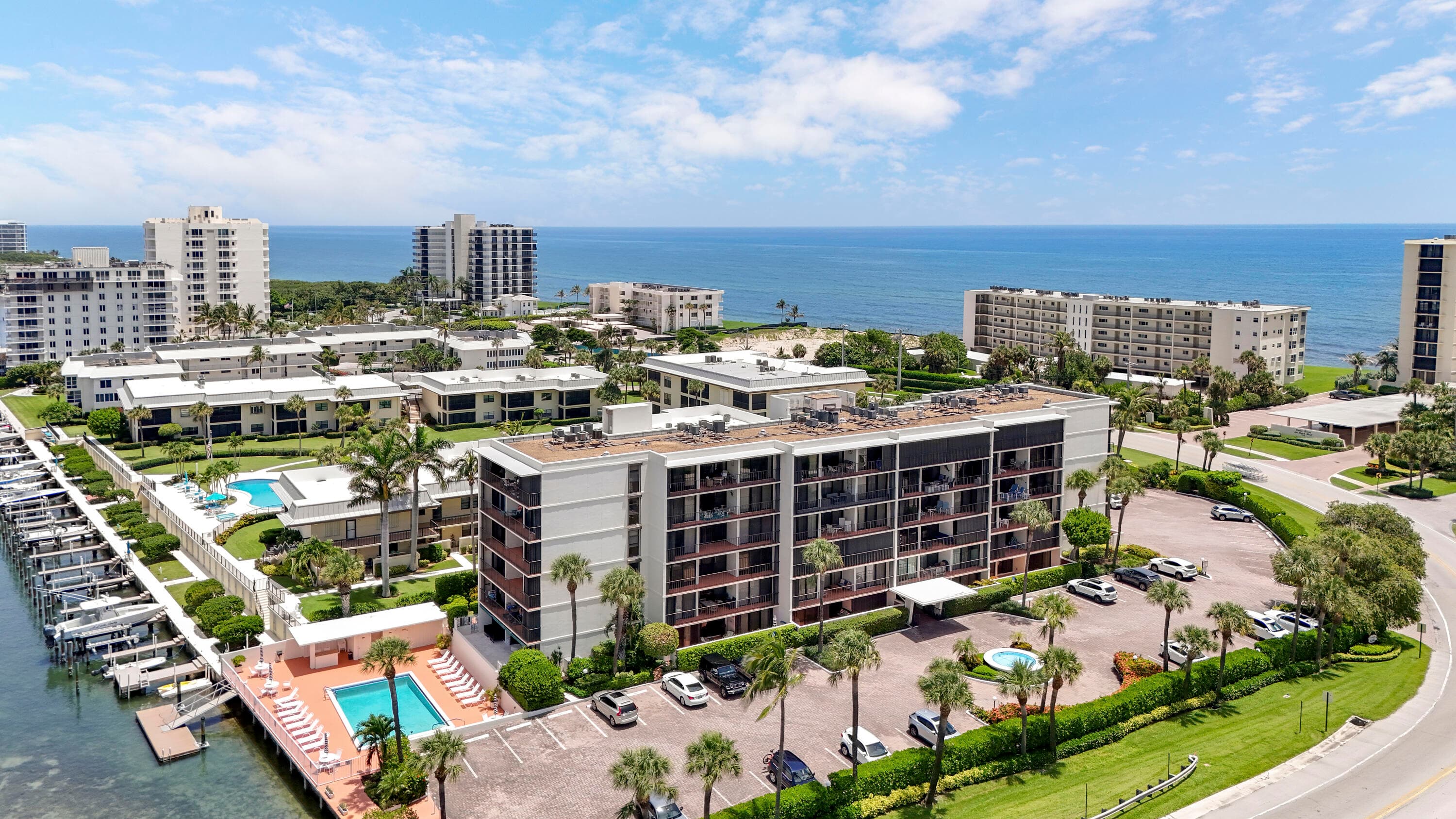 225 S Beach Road 605, Jupiter, FL 33469 35