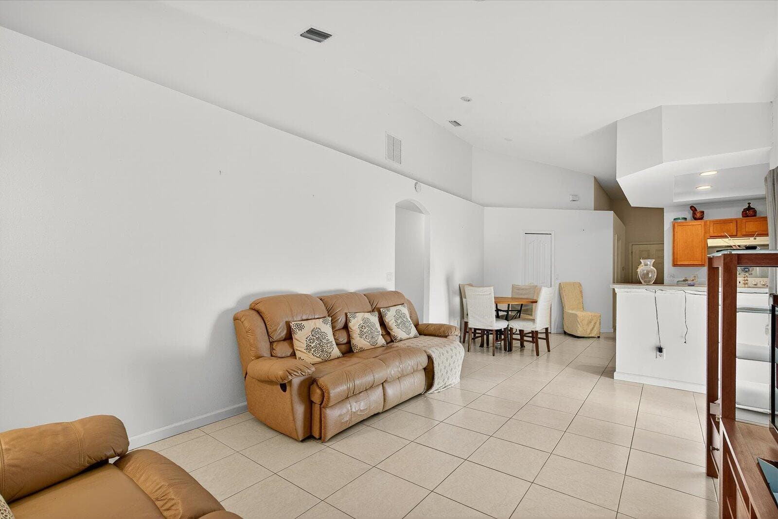 1058 SW Locke Avenue, Port St. Lucie, FL 34953 20