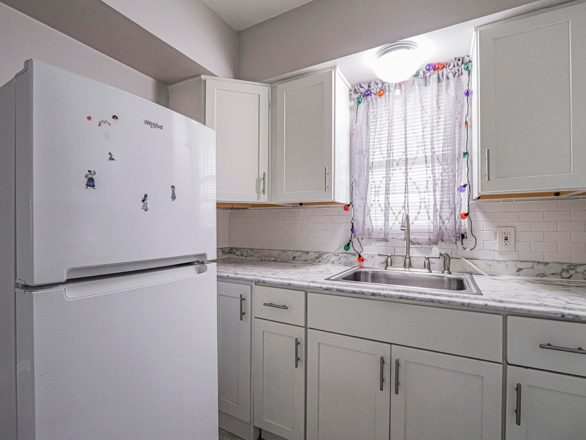 677 ROYAL PALM Boulevard 12, Vero Beach, FL 32960 11