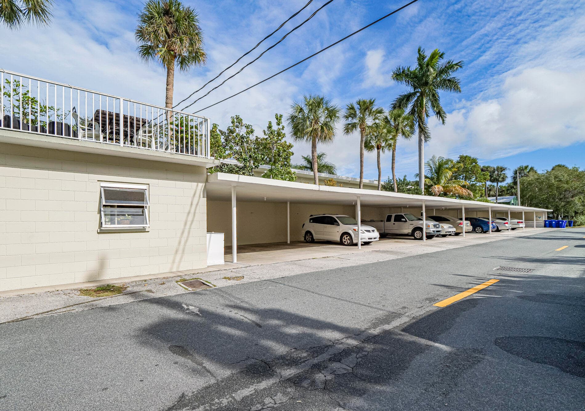 677 ROYAL PALM Boulevard 12, Vero Beach, FL 32960 28