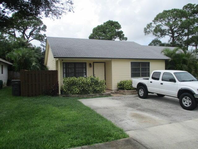 9077 E HIGHLAND PINES Drive 9077, Palm Beach Gardens, FL 33418