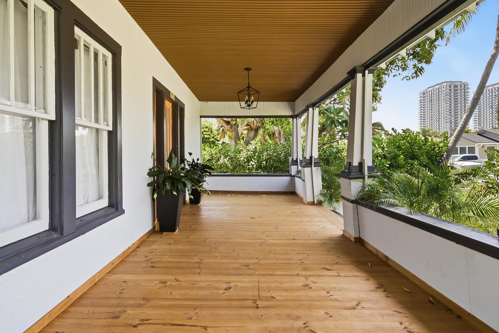 515 46th Street, West Palm Beach, FL 33407 9