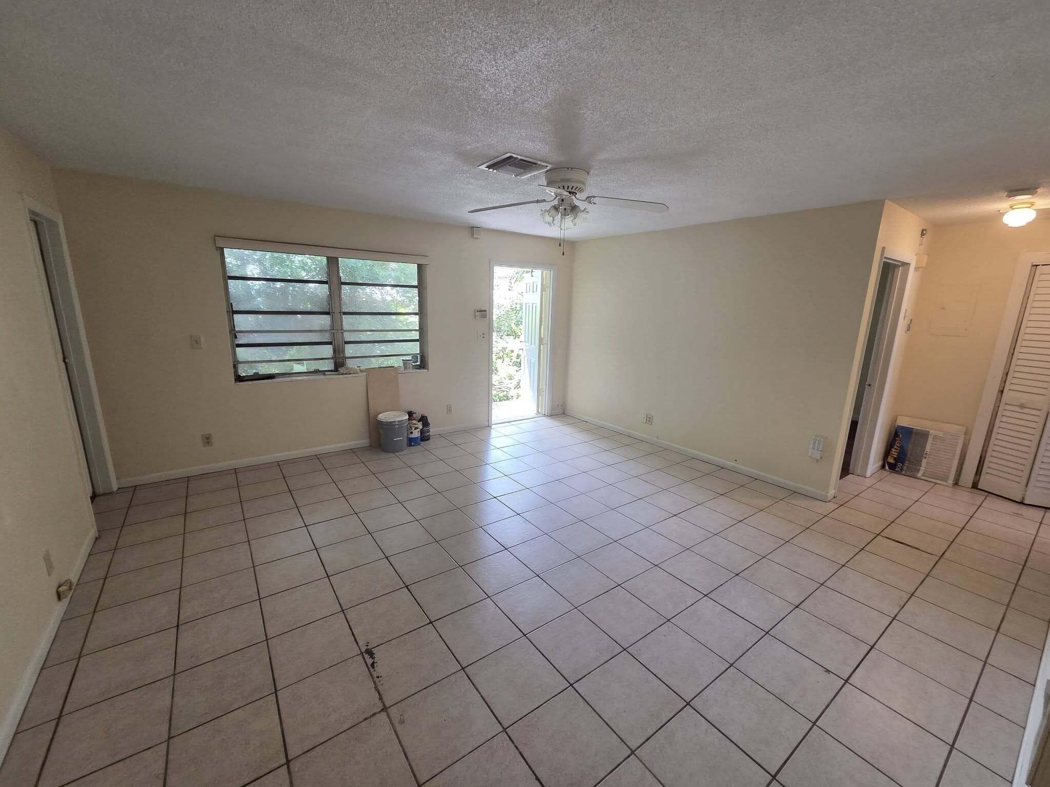 207 SE 7th Street, Dania Beach, FL 33004 19