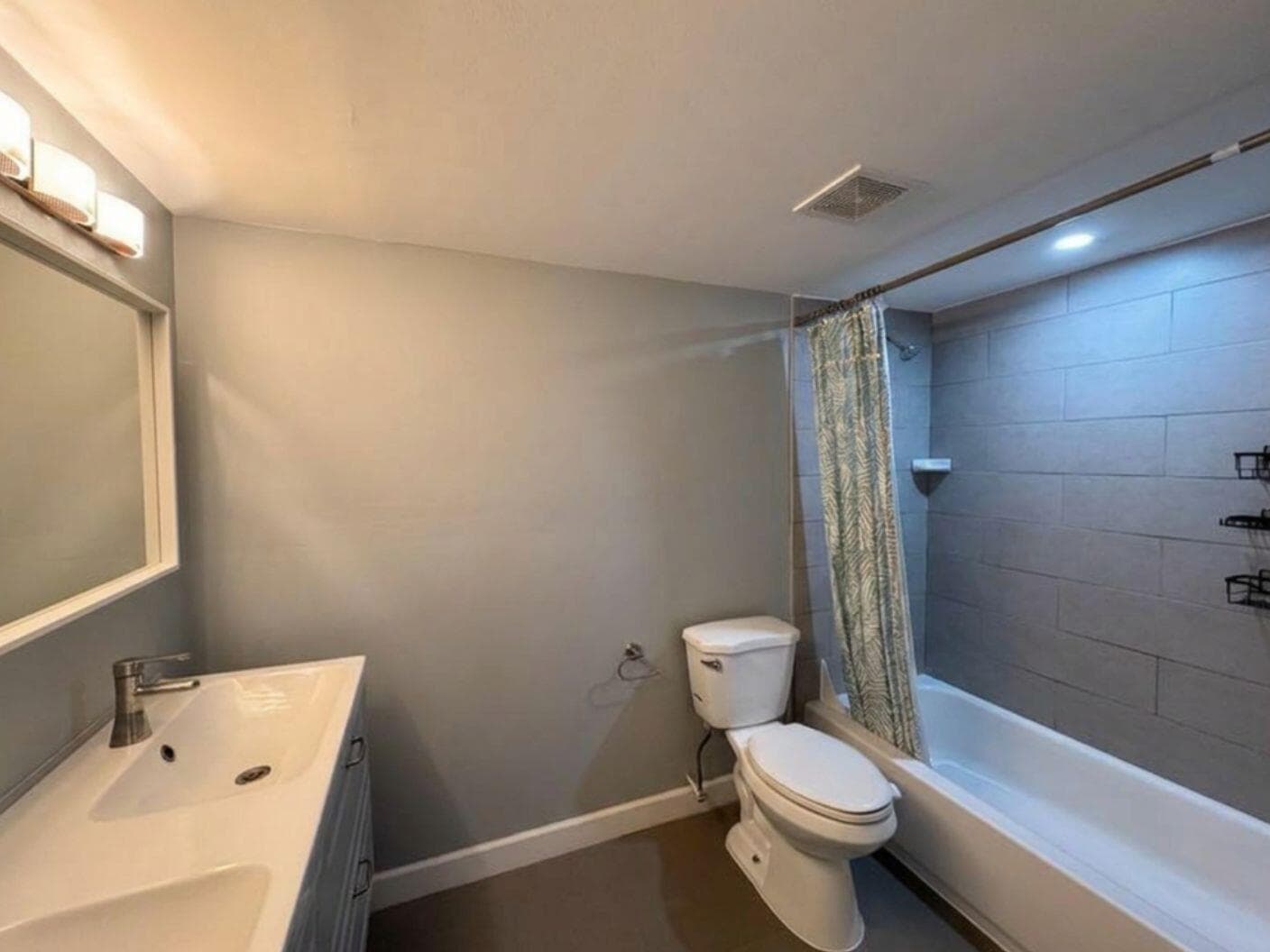7340 NW 1ST Street 103, Plantation, FL 33317 7