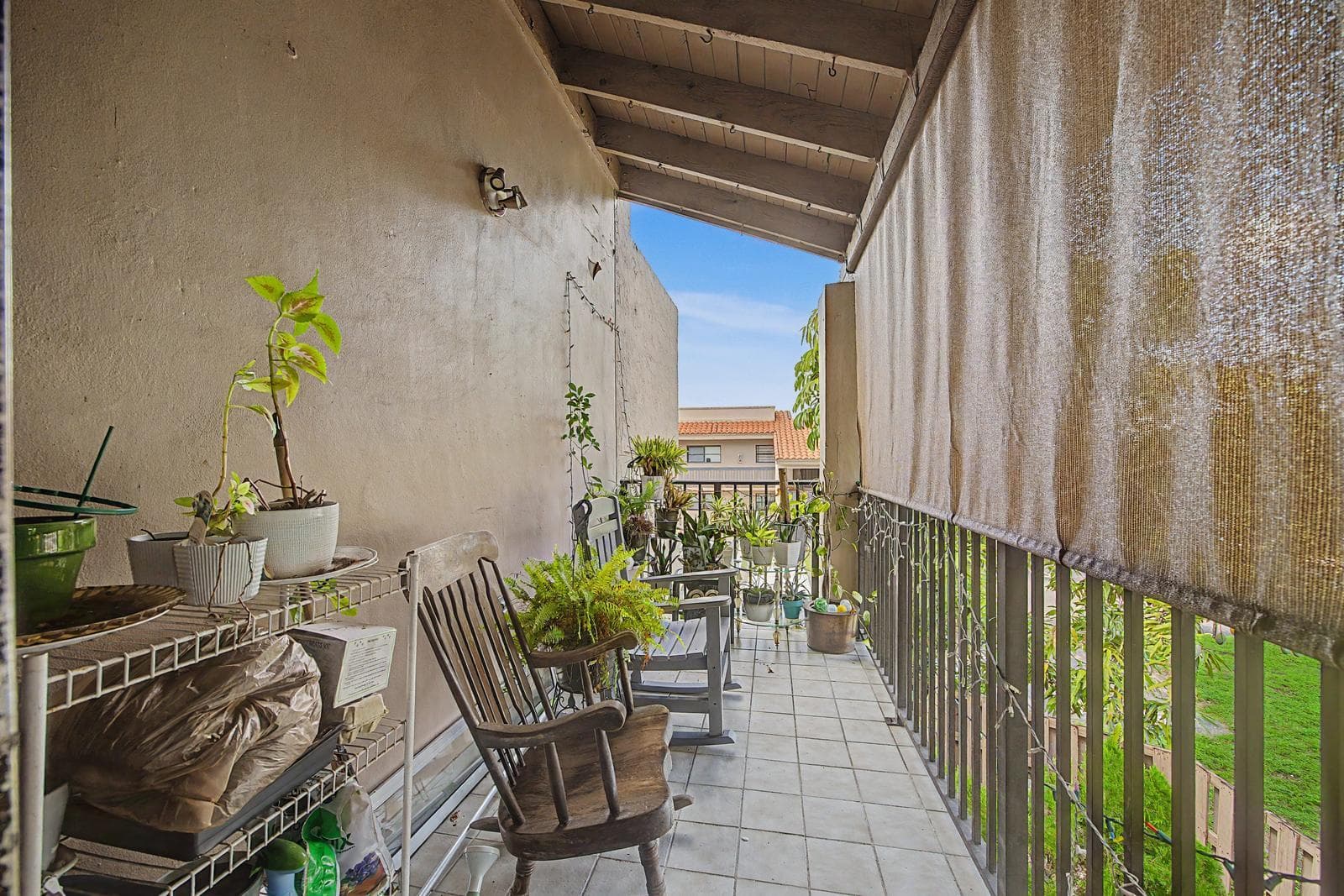 240 W Park Drive 201-4, Miami, FL 33172 8