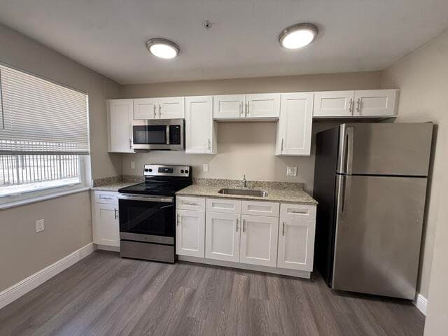 4393 WINDSOR Avenue 13, West Palm Beach, FL 33407 7