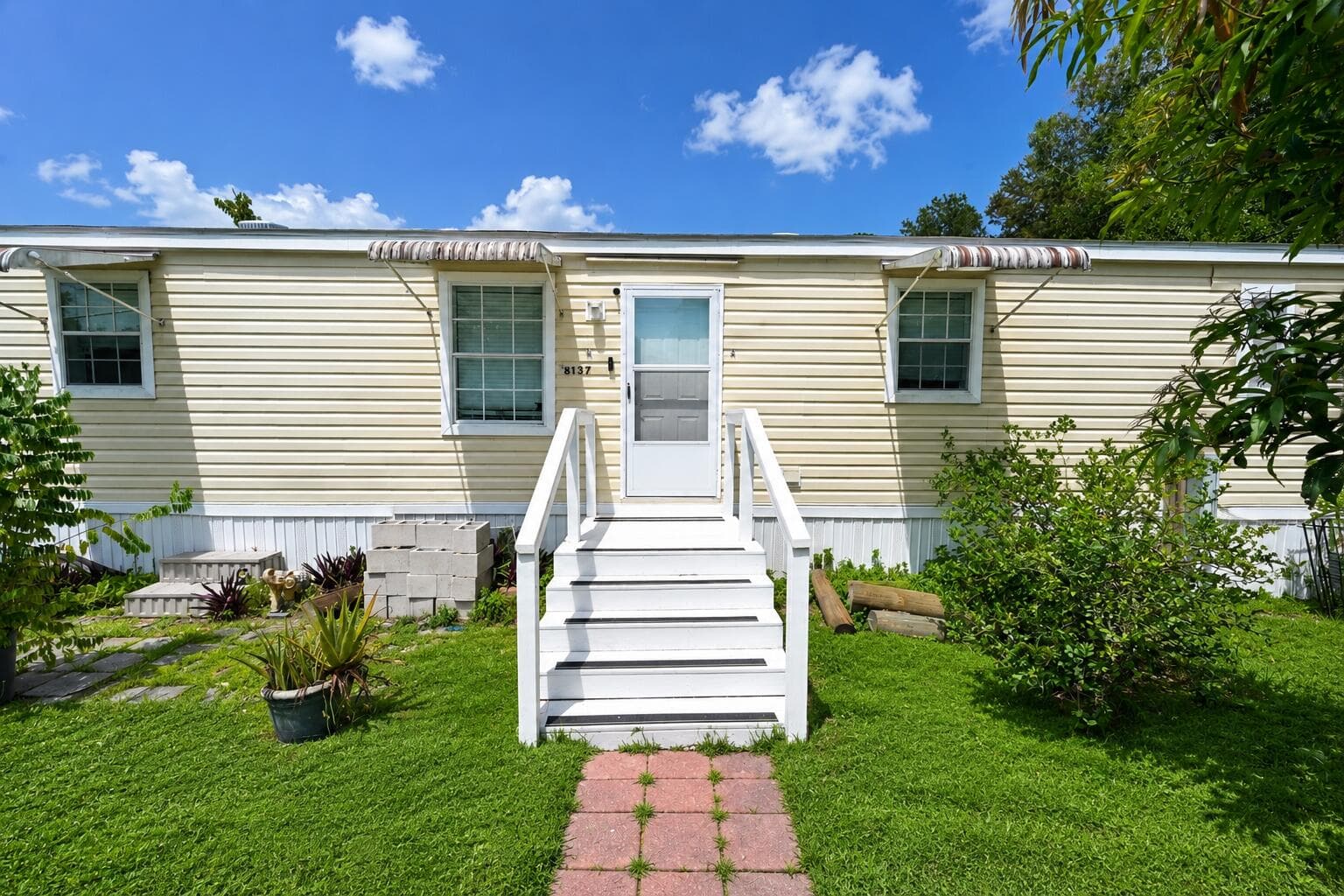 8137 SW WILDWOOD Drive, Stuart, FL 34997 4