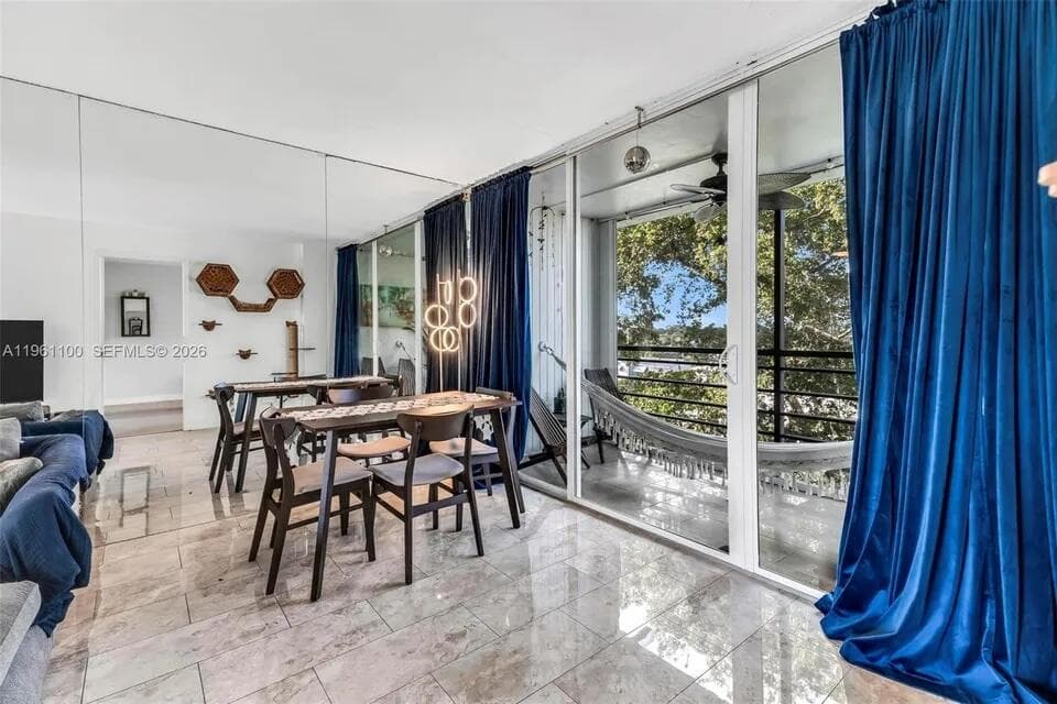 120 ROYAL PARK Drive 4F, Oakland Park, FL 33309 2