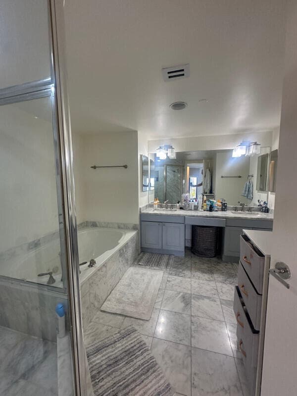 3640 Yacht Club Drive 1403, Aventura, FL 33180 9