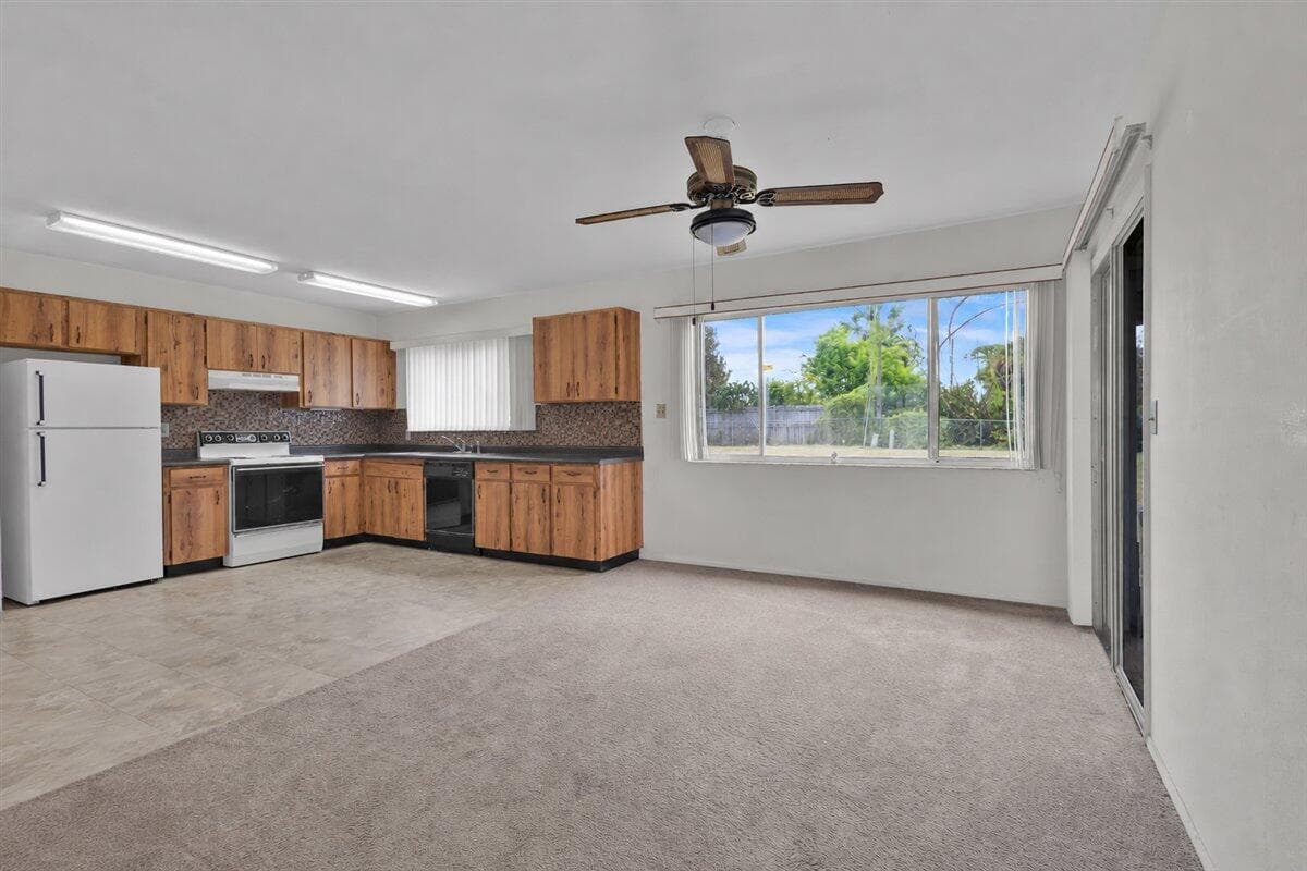 2118 SW Airoso Boulevard, Port St. Lucie, FL 34984 14