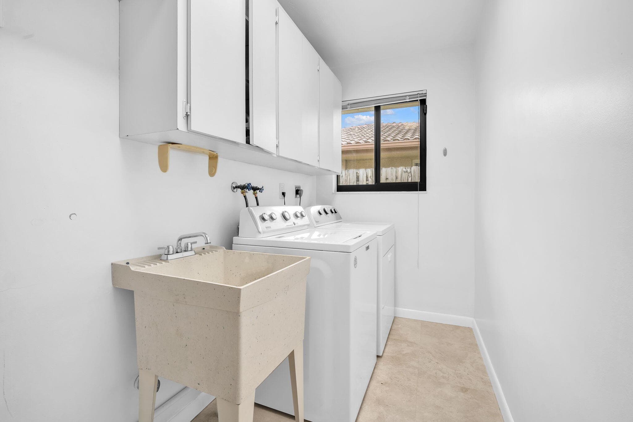 3020 N 34TH Street, Hollywood, FL 33021 46