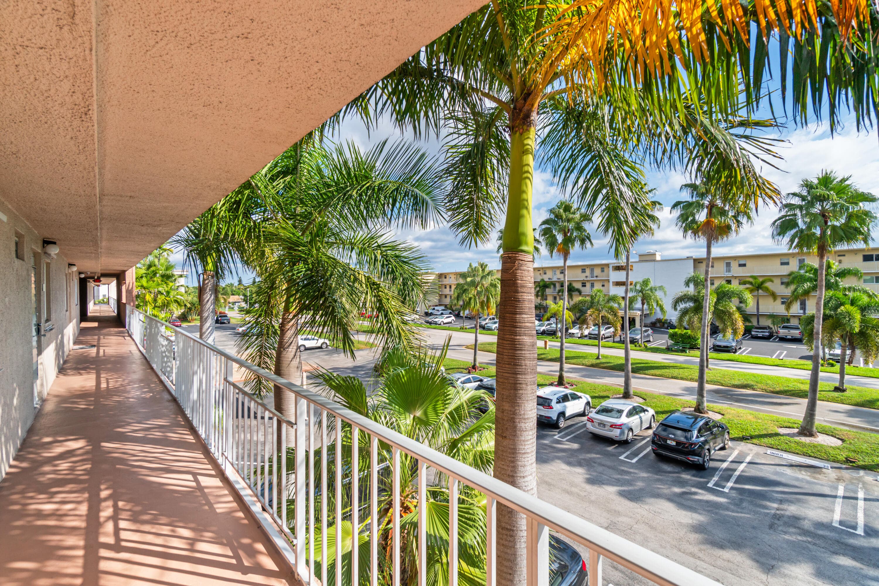 2615 NE 1st Court 406, Boynton Beach, FL 33435 2