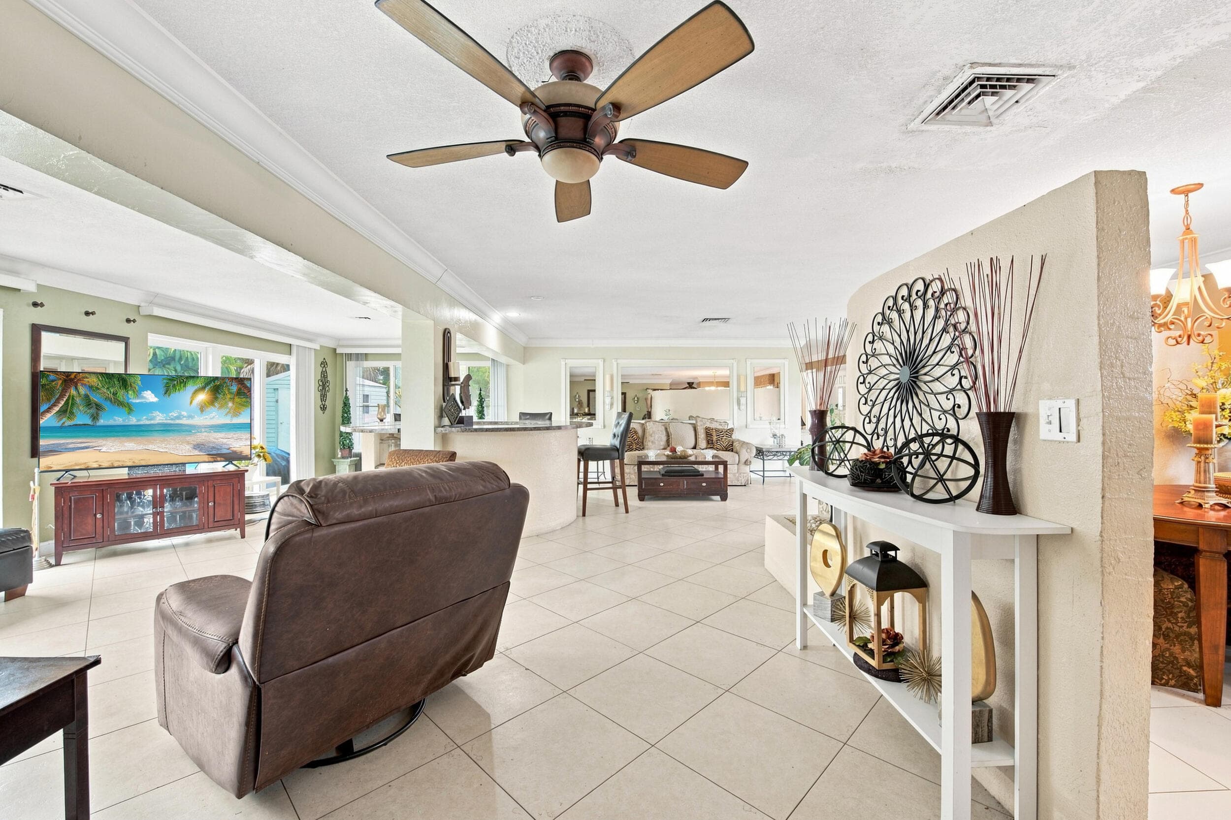 1000 WYOMING Avenue, Fort Lauderdale, FL 33312 21