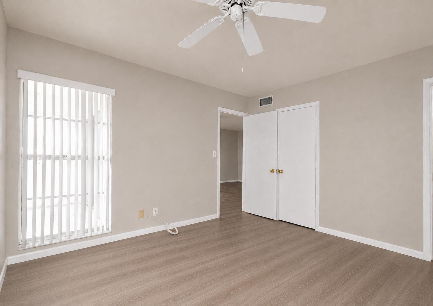 3040 NE 16th Avenue 308, Oakland Park, FL 33334 13
