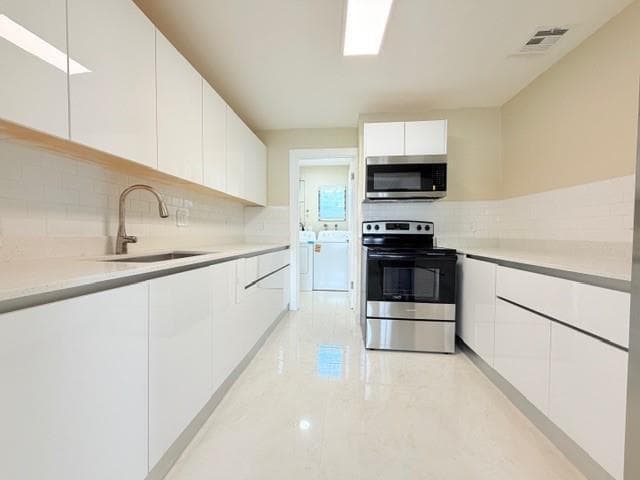 53 NE 16th Place, Fort Lauderdale, FL 33305 3