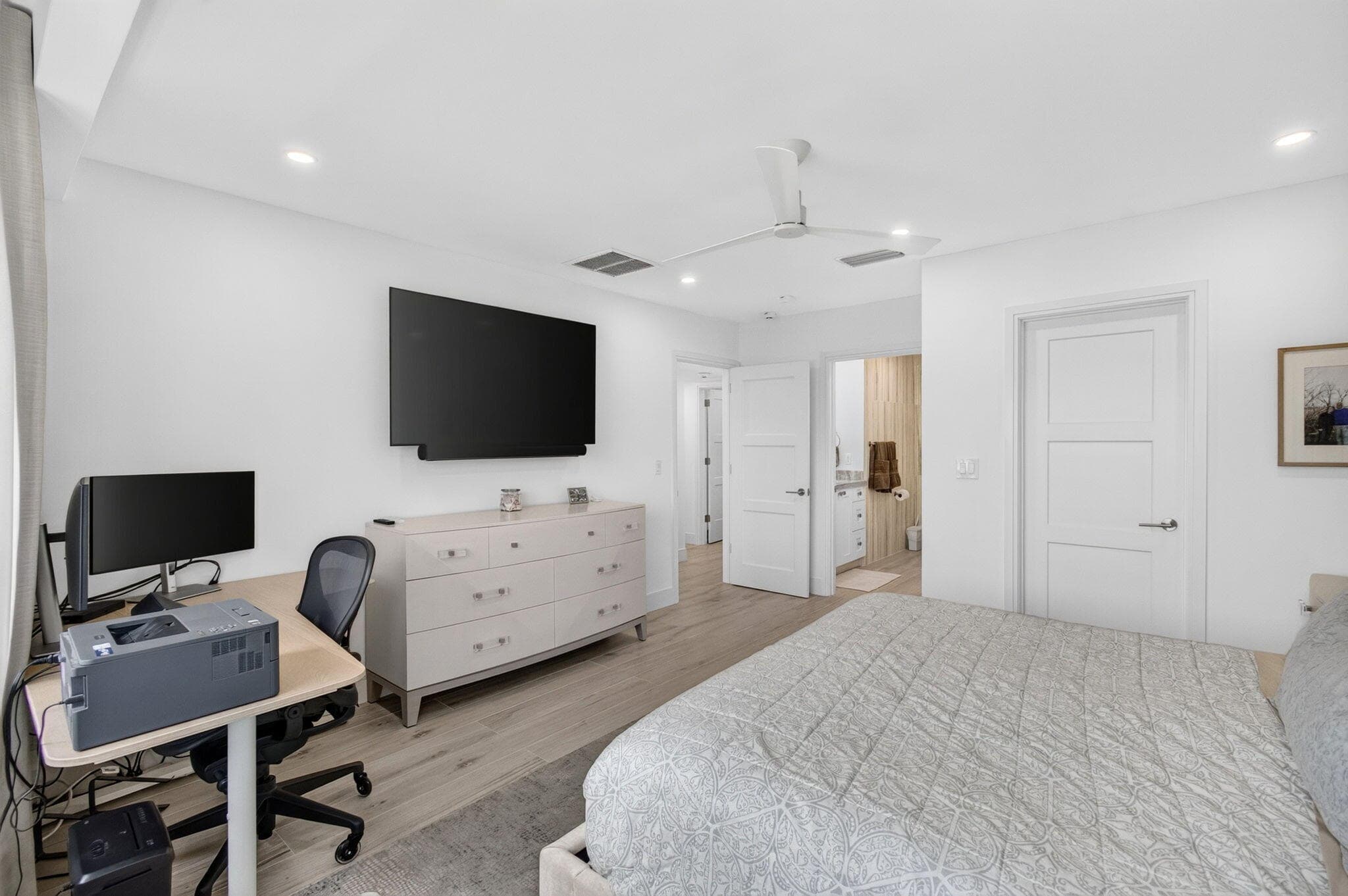 120 N OCEAN Boulevard 203, Delray Beach, FL 33483 34