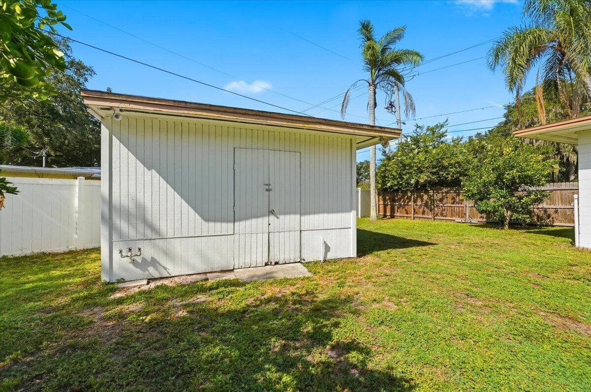1408 NEW JERSEY Road, Lakeland, FL 33803 54
