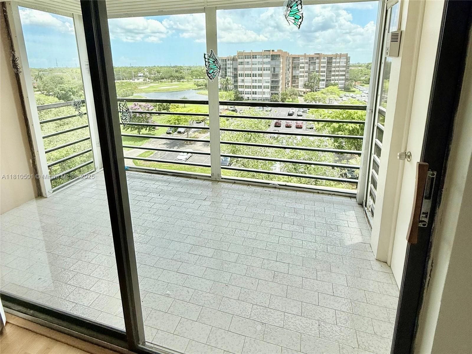 1300 SAINT CHARLES Place 706, Pembroke Pines, FL 33026 8