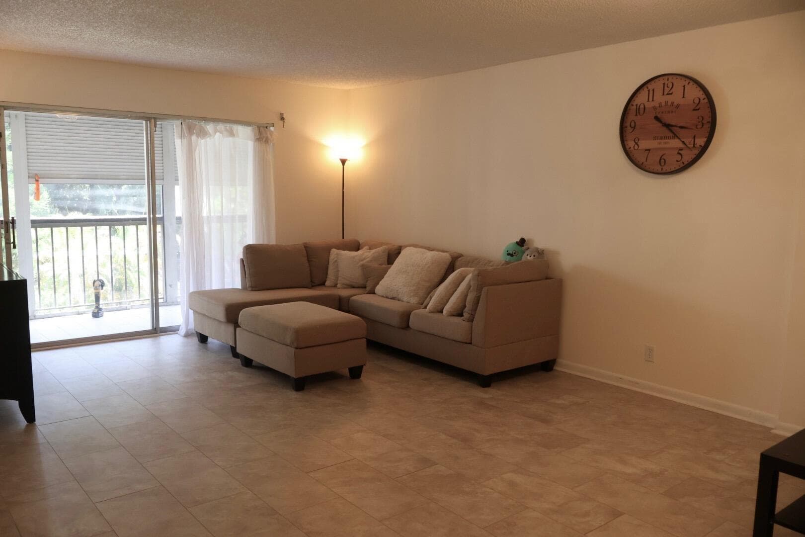 7080 Nova Drive 307b, Davie, FL 33317 2